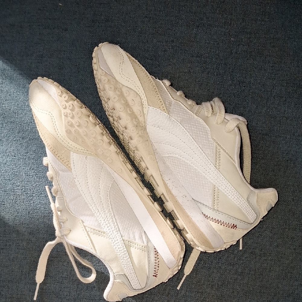 Puma White and Tan Athletic Shoes - Picture 2 of 10